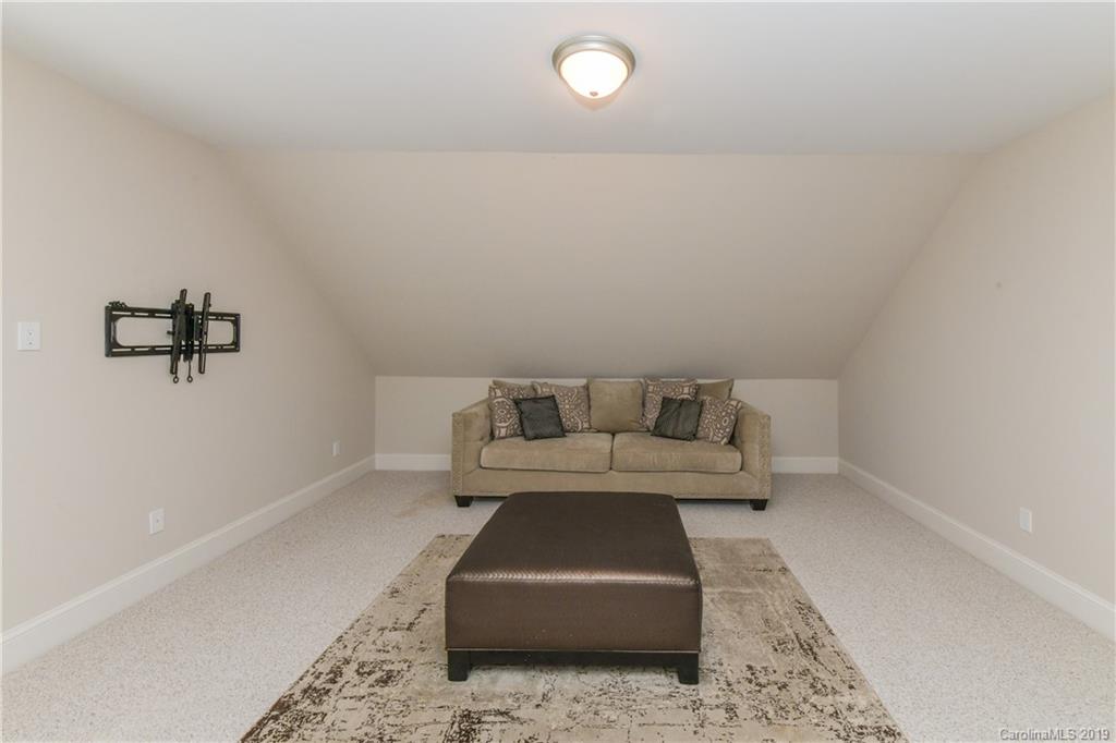 10802 Waring Place Charlotte NC 28277