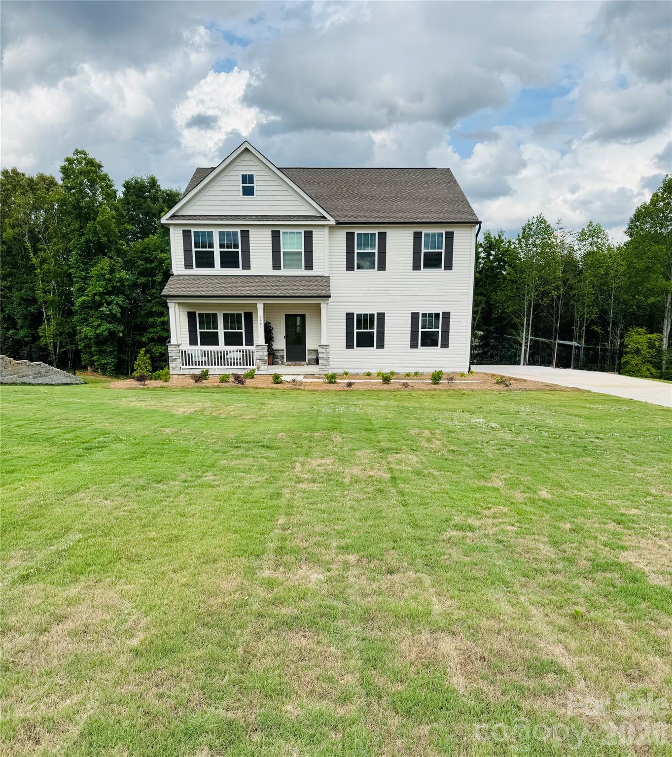 121 Tangle River Drive Statesville NC 28677