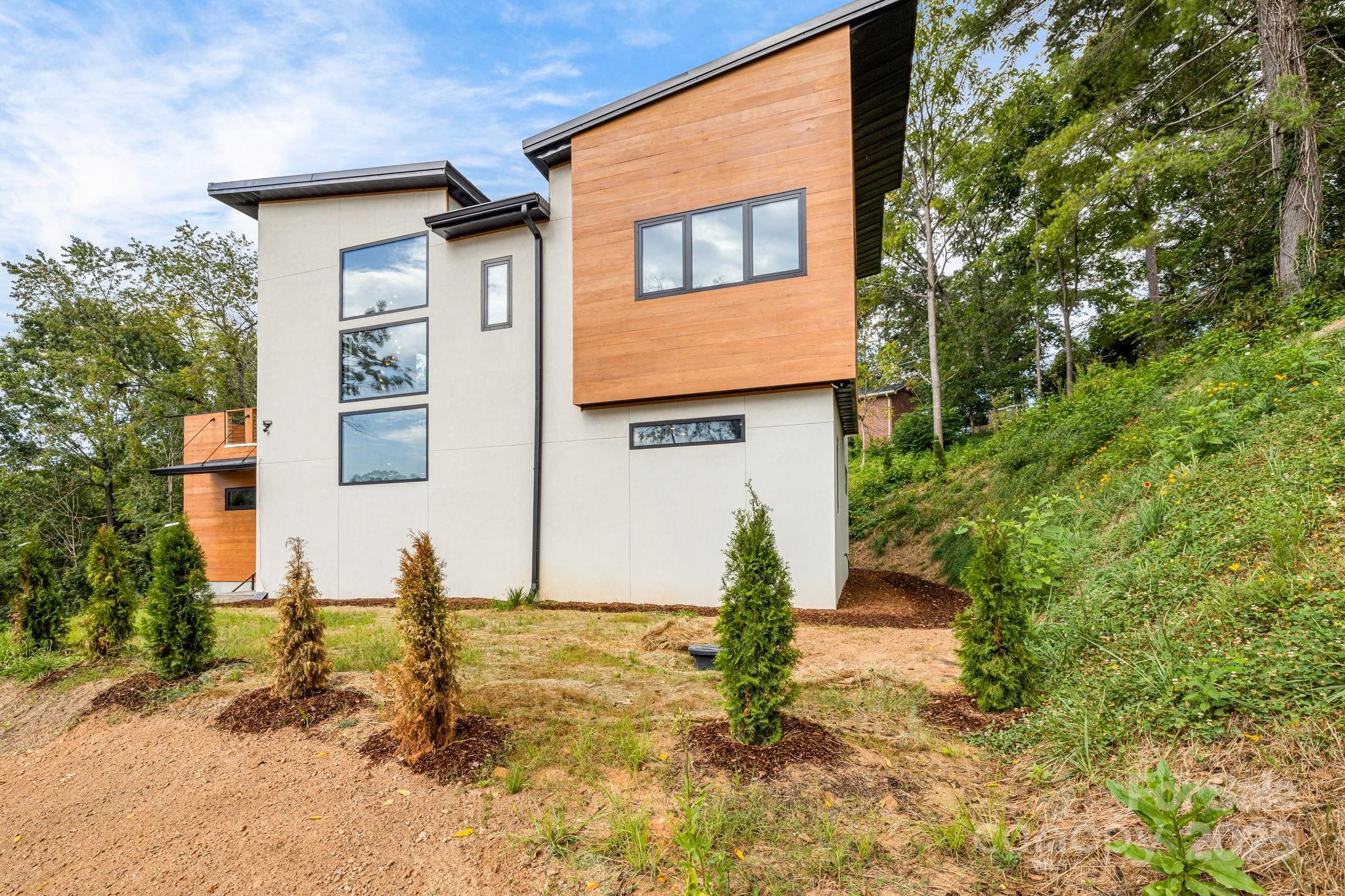 23 Woodbine Road Asheville NC 28804