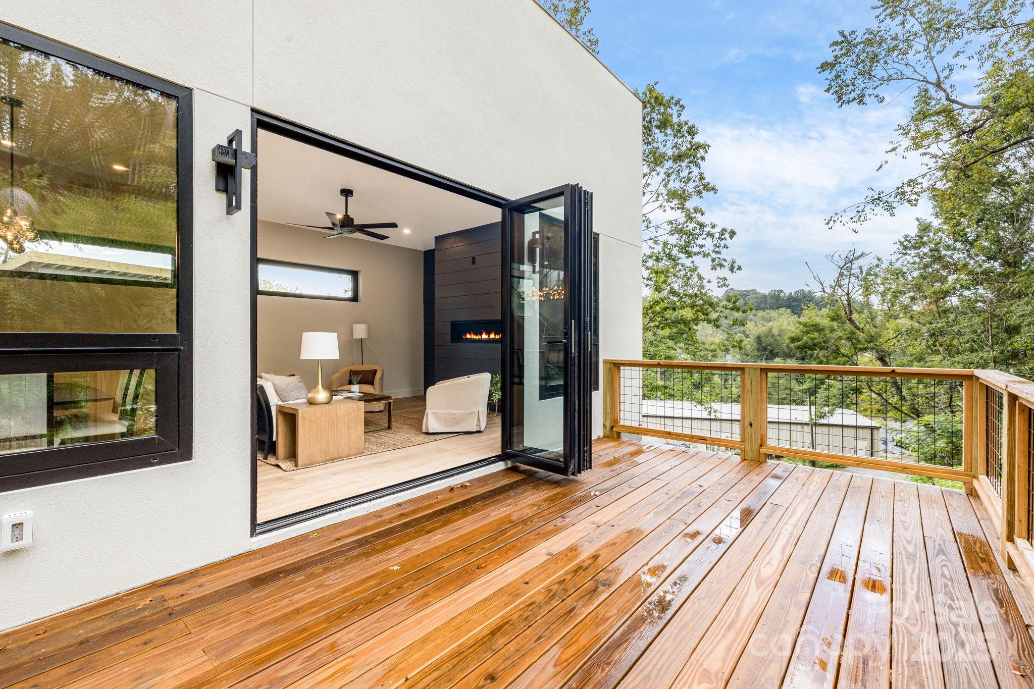 23 Woodbine Road Asheville NC 28804