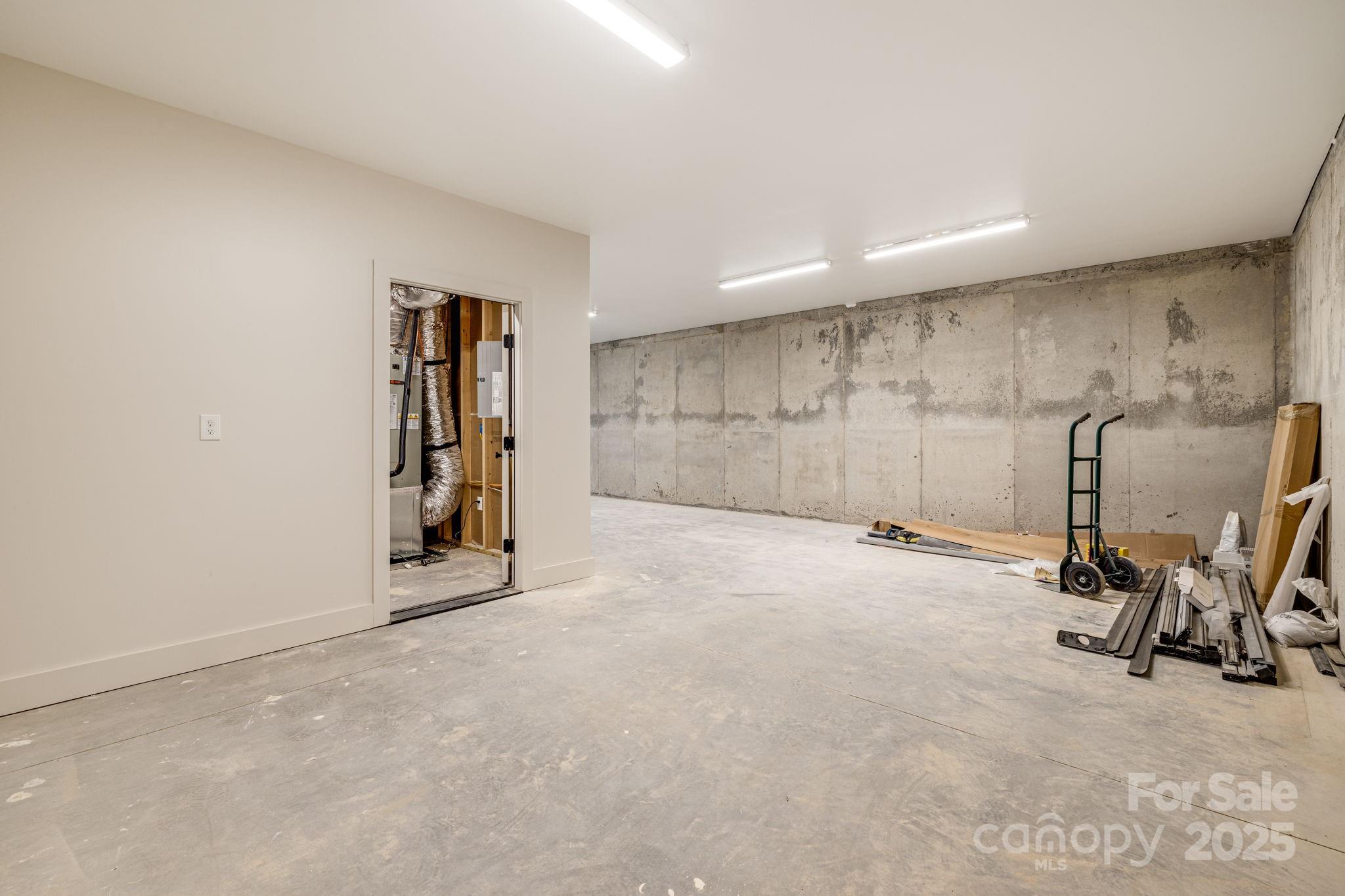 23 Woodbine Road Asheville NC 28804