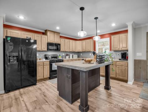 48 Rainbow Lake Circle Black Mountain NC 28711