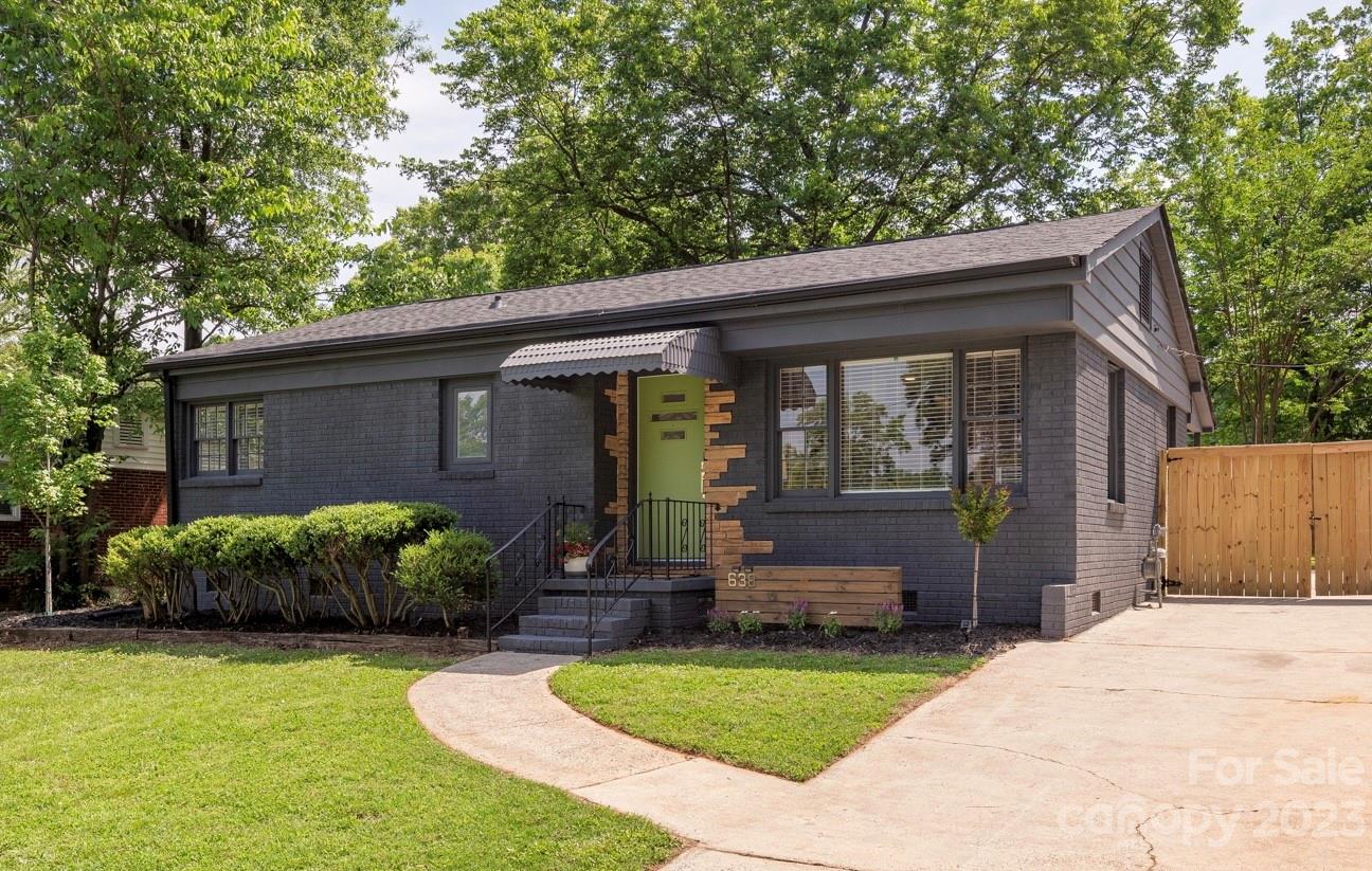 638 Reeves Court Charlotte NC 28208