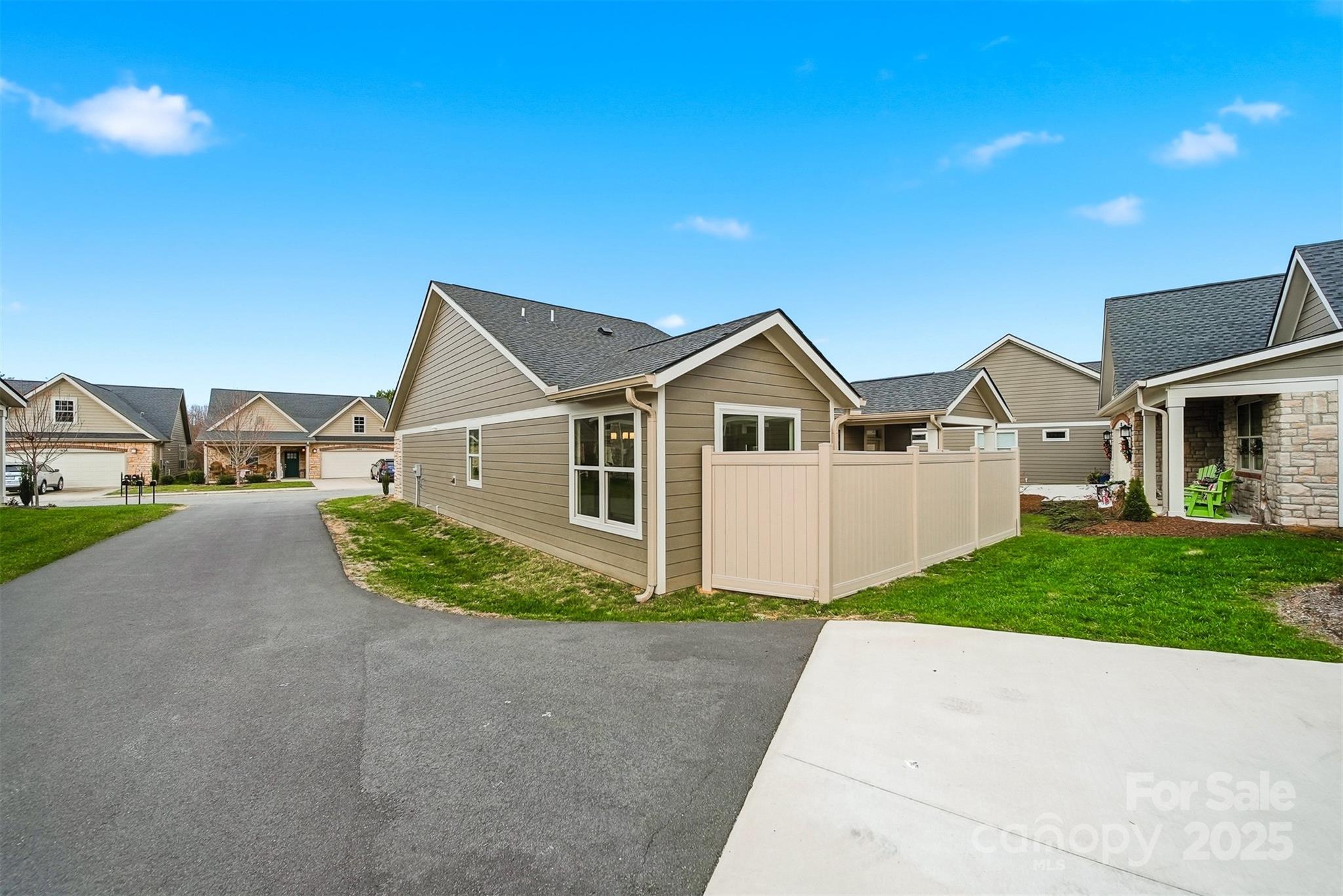 835A Wynnshire Drive Hickory NC 28601
