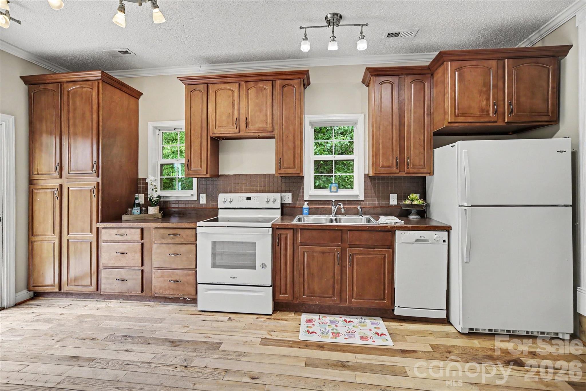 313 Oakland Avenue Belmont NC 28012