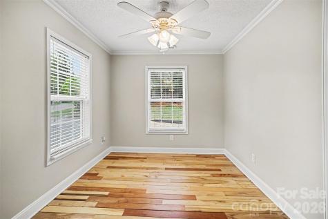 313 Oakland Avenue Belmont NC 28012