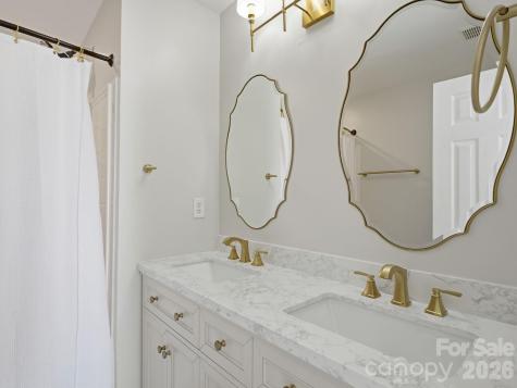 790 Rock Lake Glen Fort Mill SC 29715
