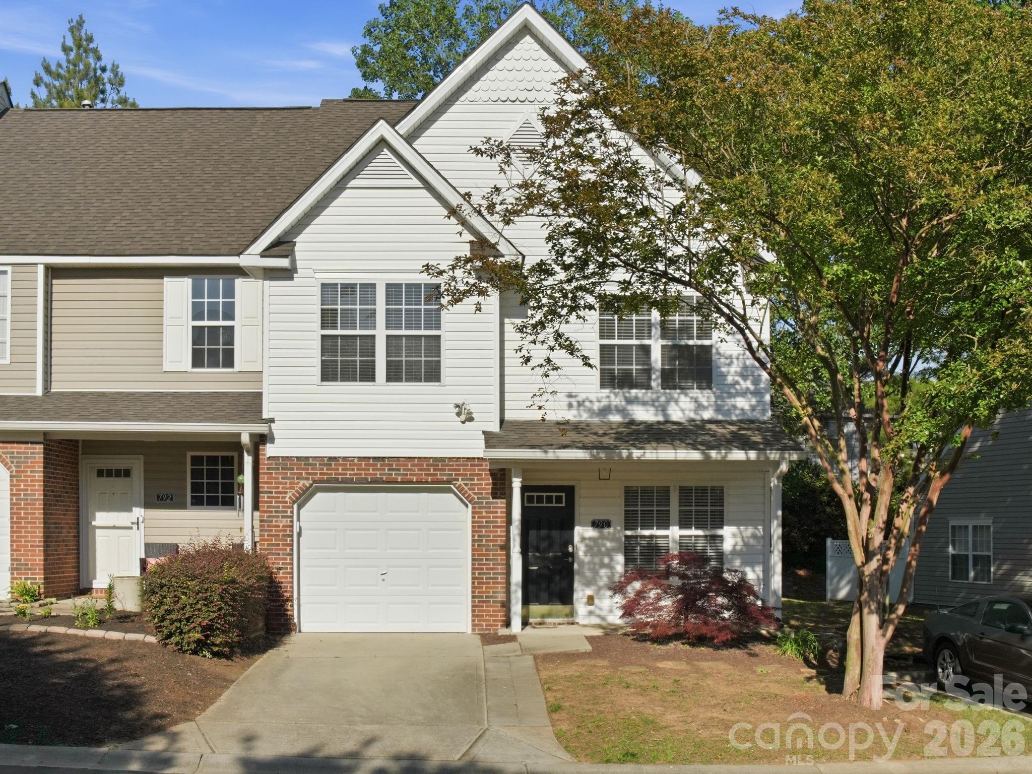 790 Rock Lake Glen Fort Mill SC 29715