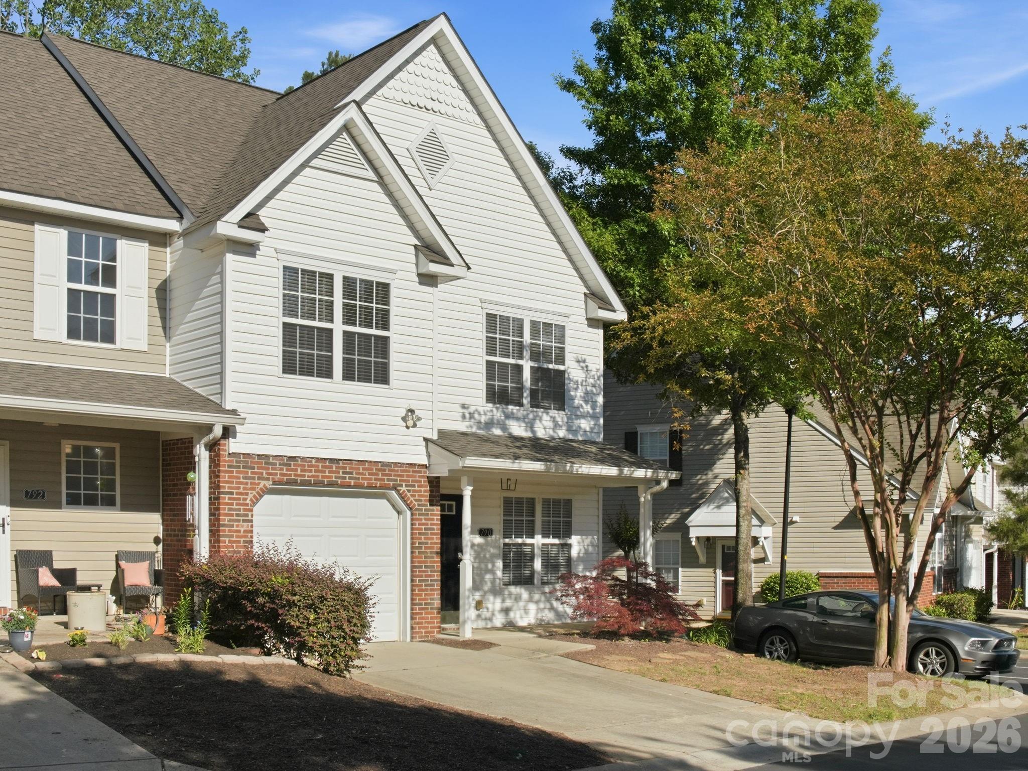790 Rock Lake Glen Fort Mill SC 29715
