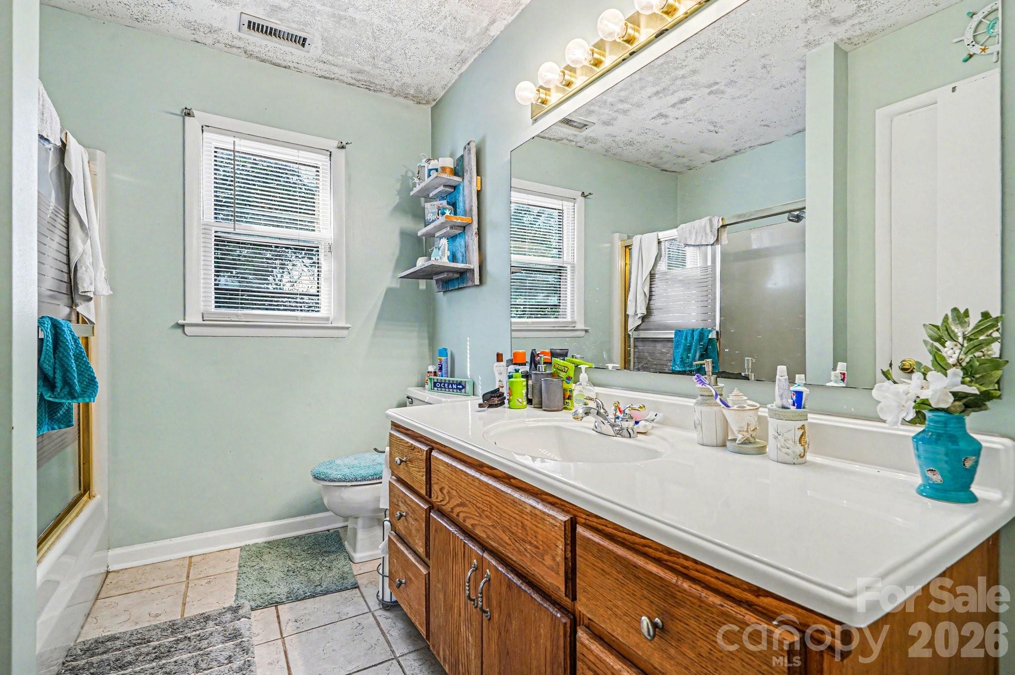 5069 W Piedmont Circle Conover NC 28613