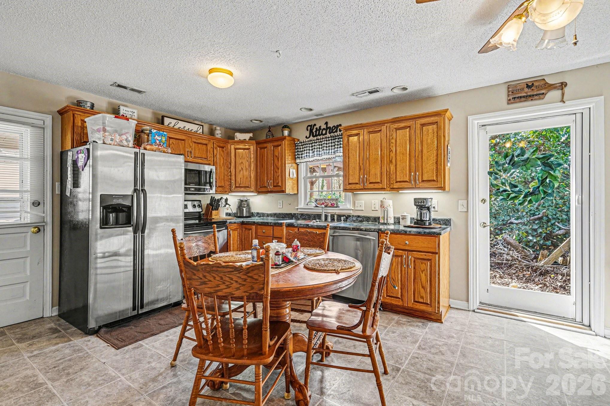 5069 W Piedmont Circle Conover NC 28613