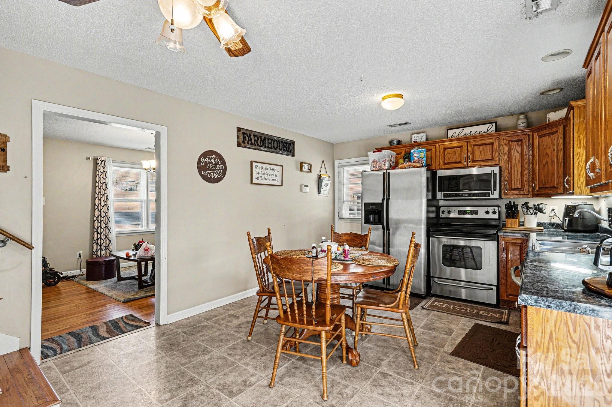 5069 W Piedmont Circle Conover NC 28613