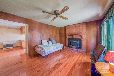 318 Monticello Road Weaverville NC 28787