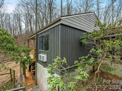 198 Brooks Branch Road Leicester NC 28748