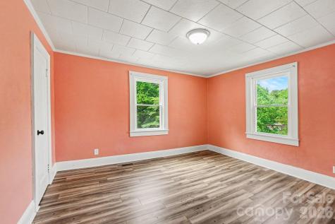 3230 12th Avenue SE Hickory NC 28602