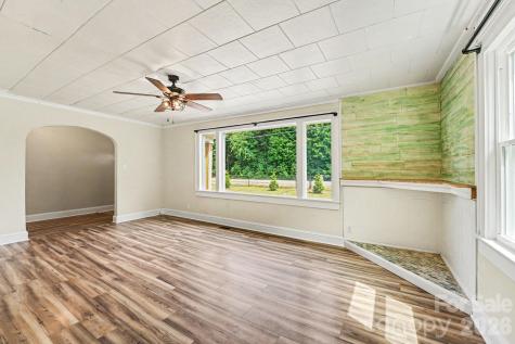 3230 12th Avenue SE Hickory NC 28602