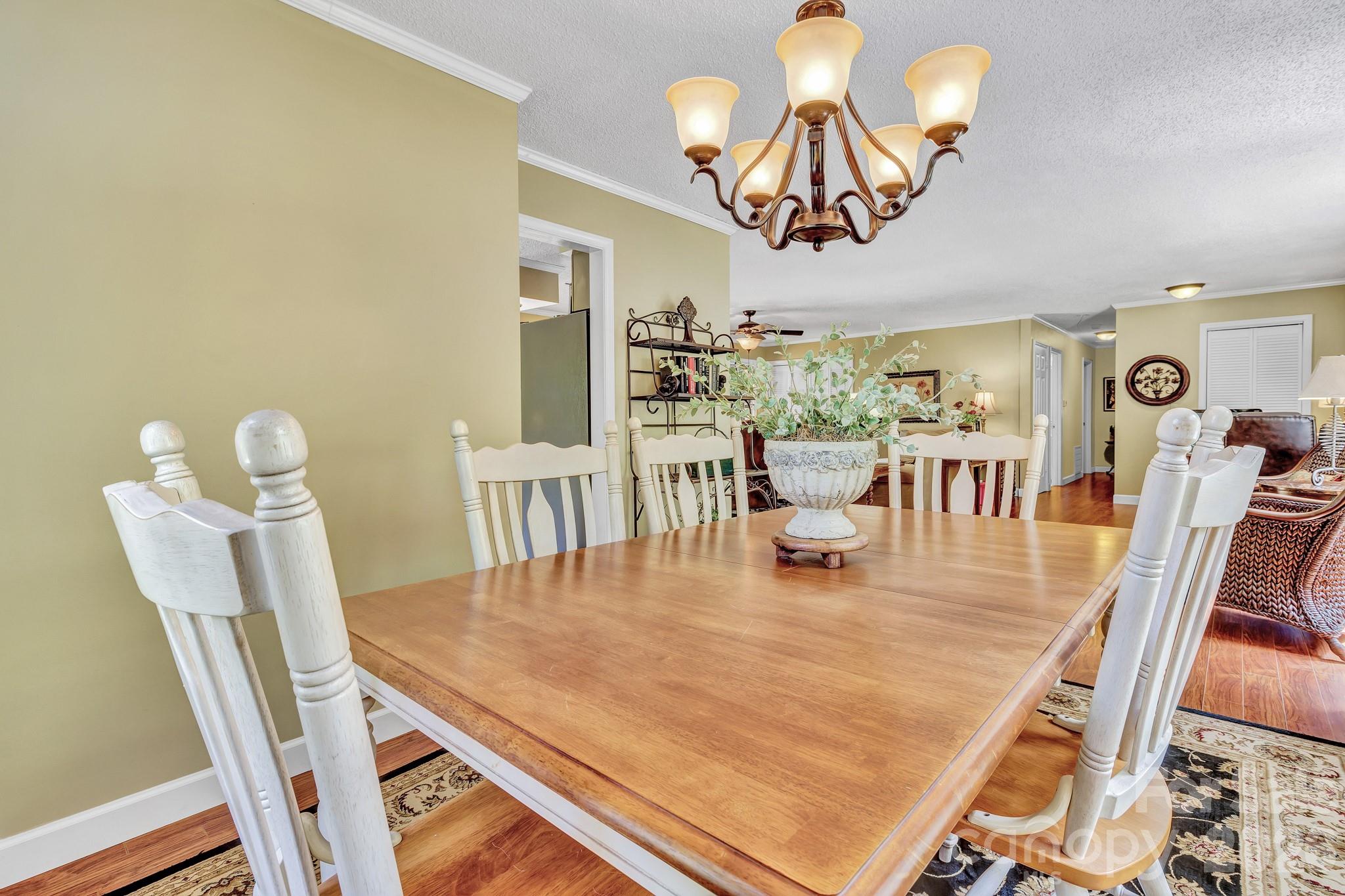 238 Park Lane Hendersonville NC 28791