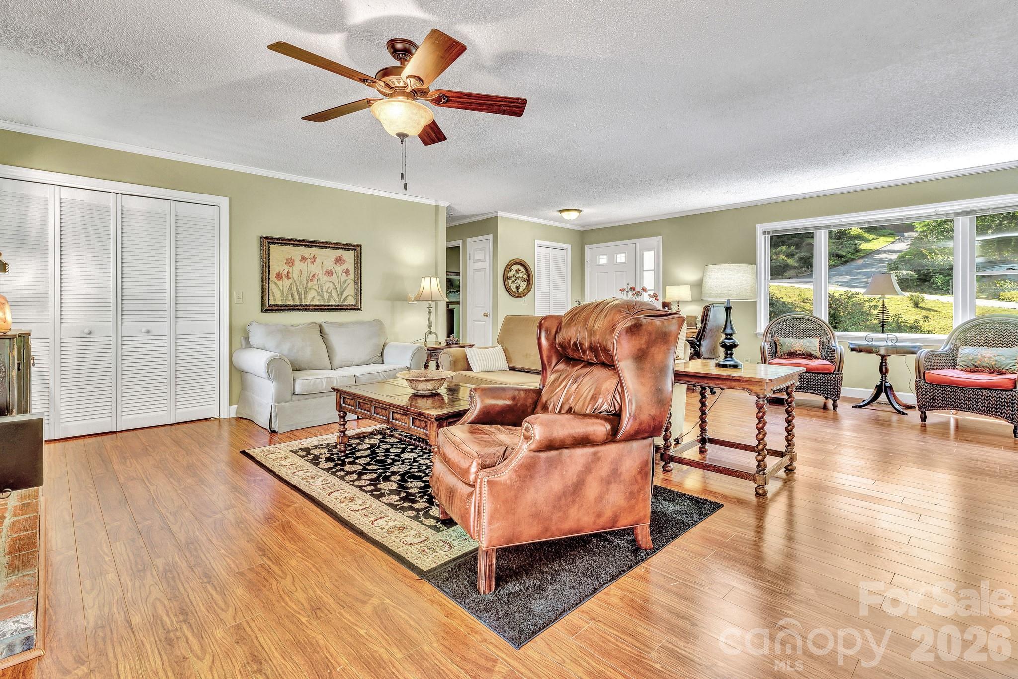 238 Park Lane Hendersonville NC 28791