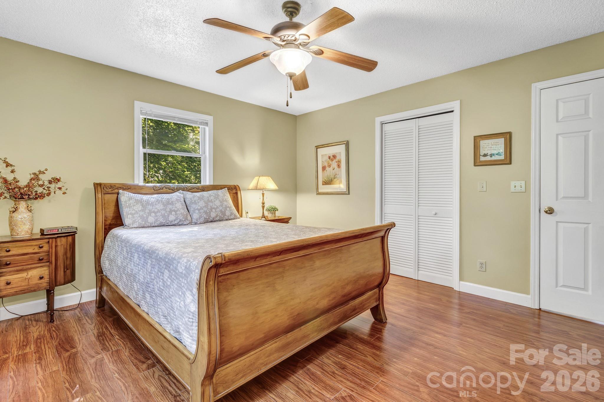 238 Park Lane Hendersonville NC 28791