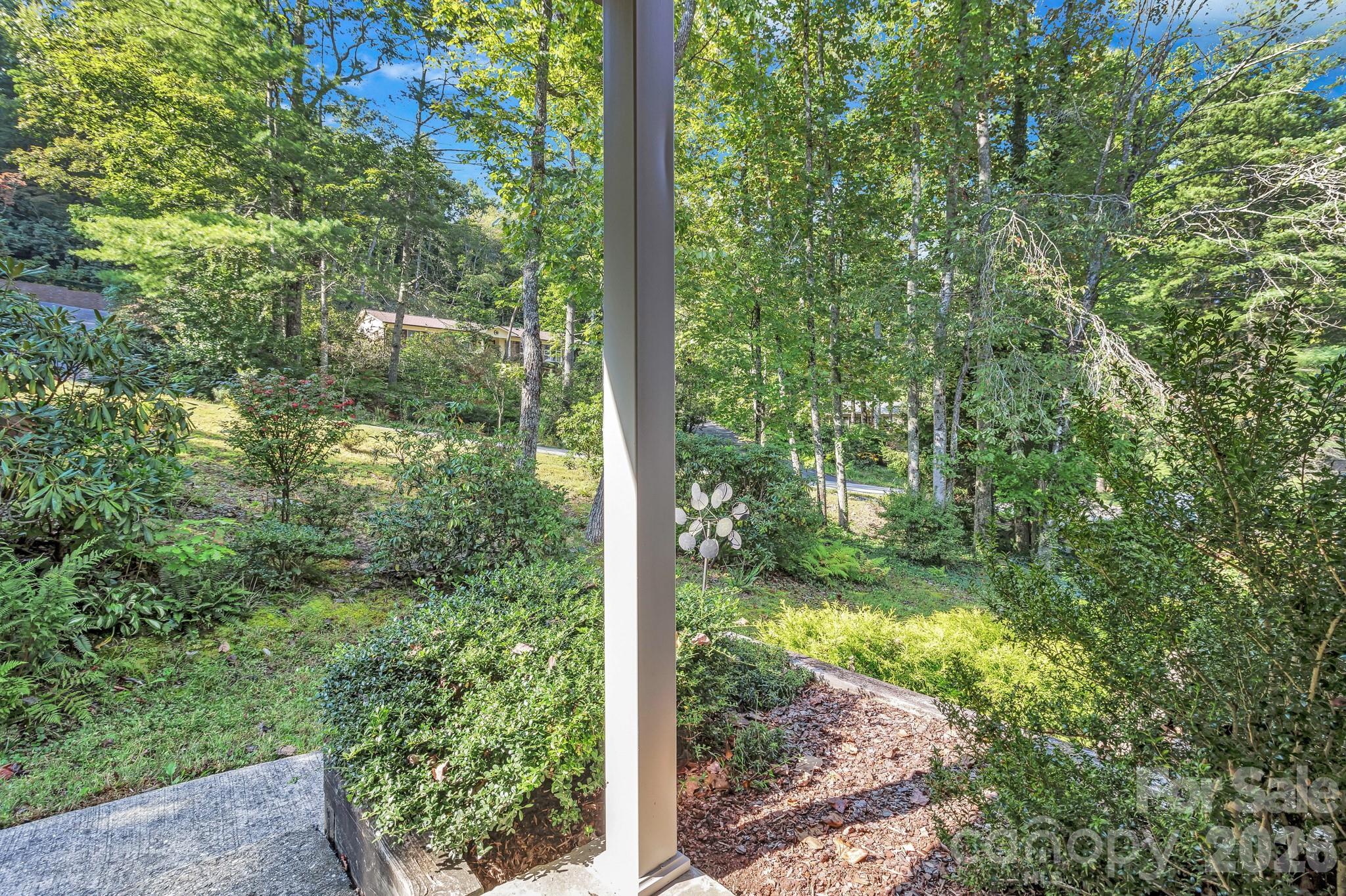 238 Park Lane Hendersonville NC 28791