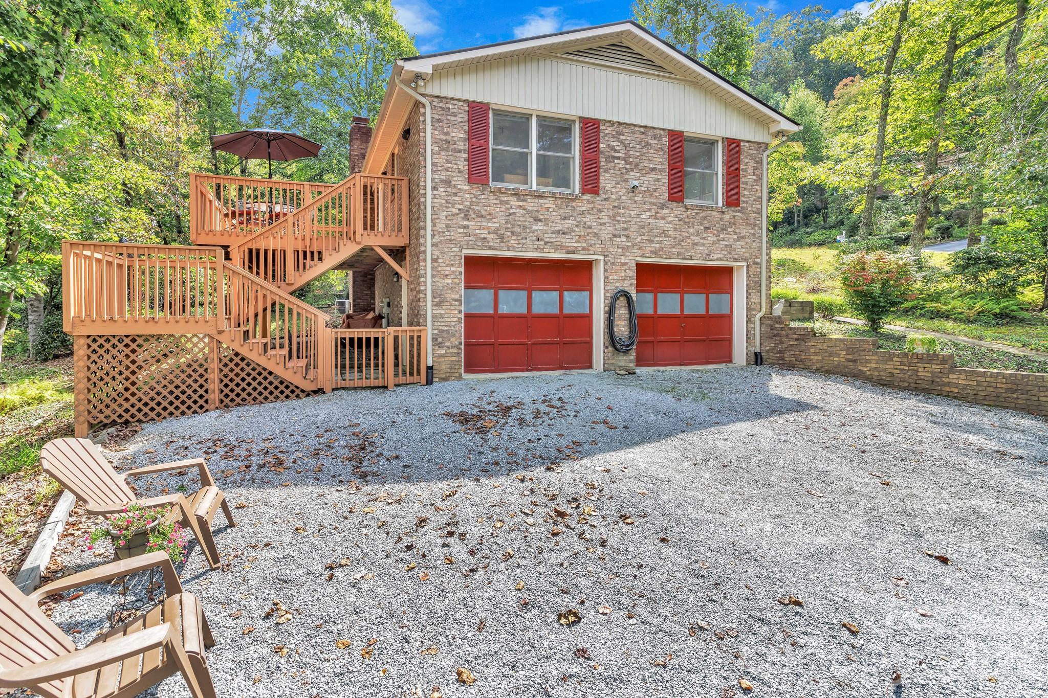 238 Park Lane Hendersonville NC 28791