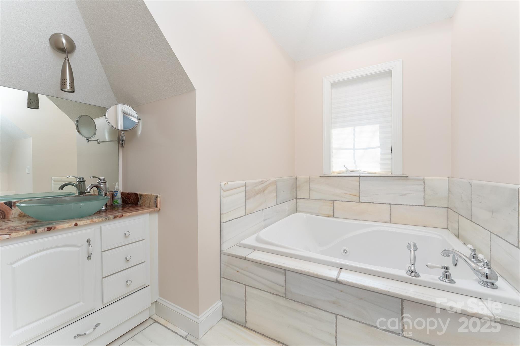 345 Hawks Nest Trail Lake Lure NC 28746