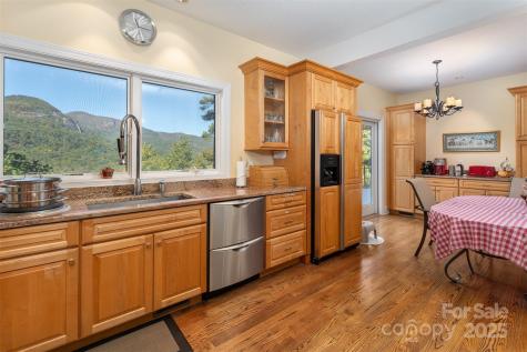 345 Hawks Nest Trail Lake Lure NC 28746