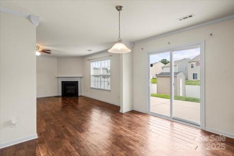 2515 Walnut Forest Drive Charlotte NC 28216