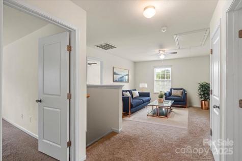 2515 Walnut Forest Drive Charlotte NC 28216