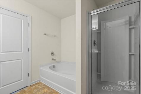 2515 Walnut Forest Drive Charlotte NC 28216