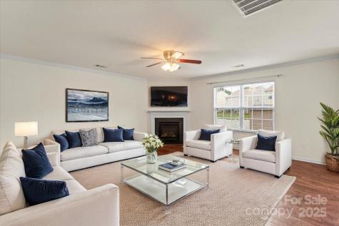 2515 Walnut Forest Drive Charlotte NC 28216