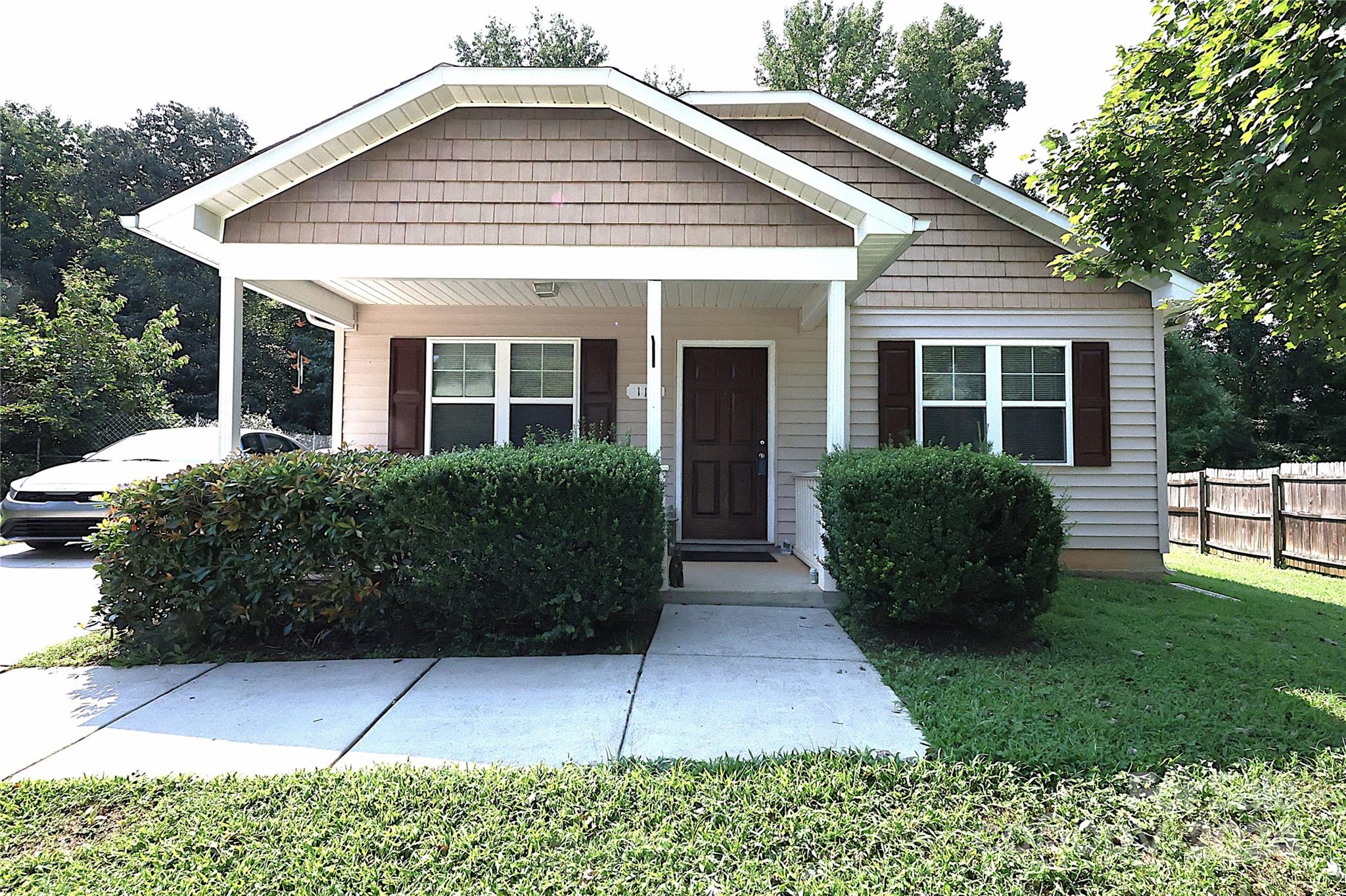 114 Leonard Street Mooresville NC 28115