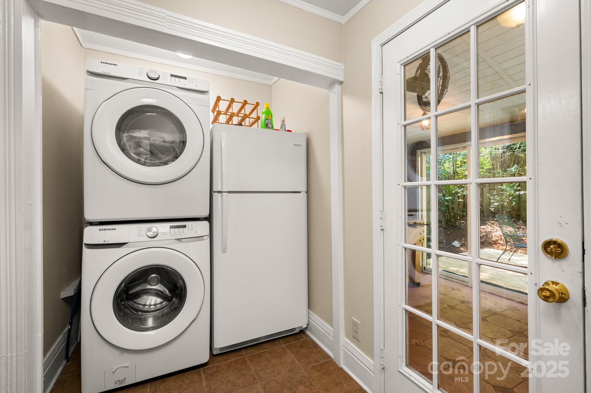 334 Greenville Street Saluda NC 28773