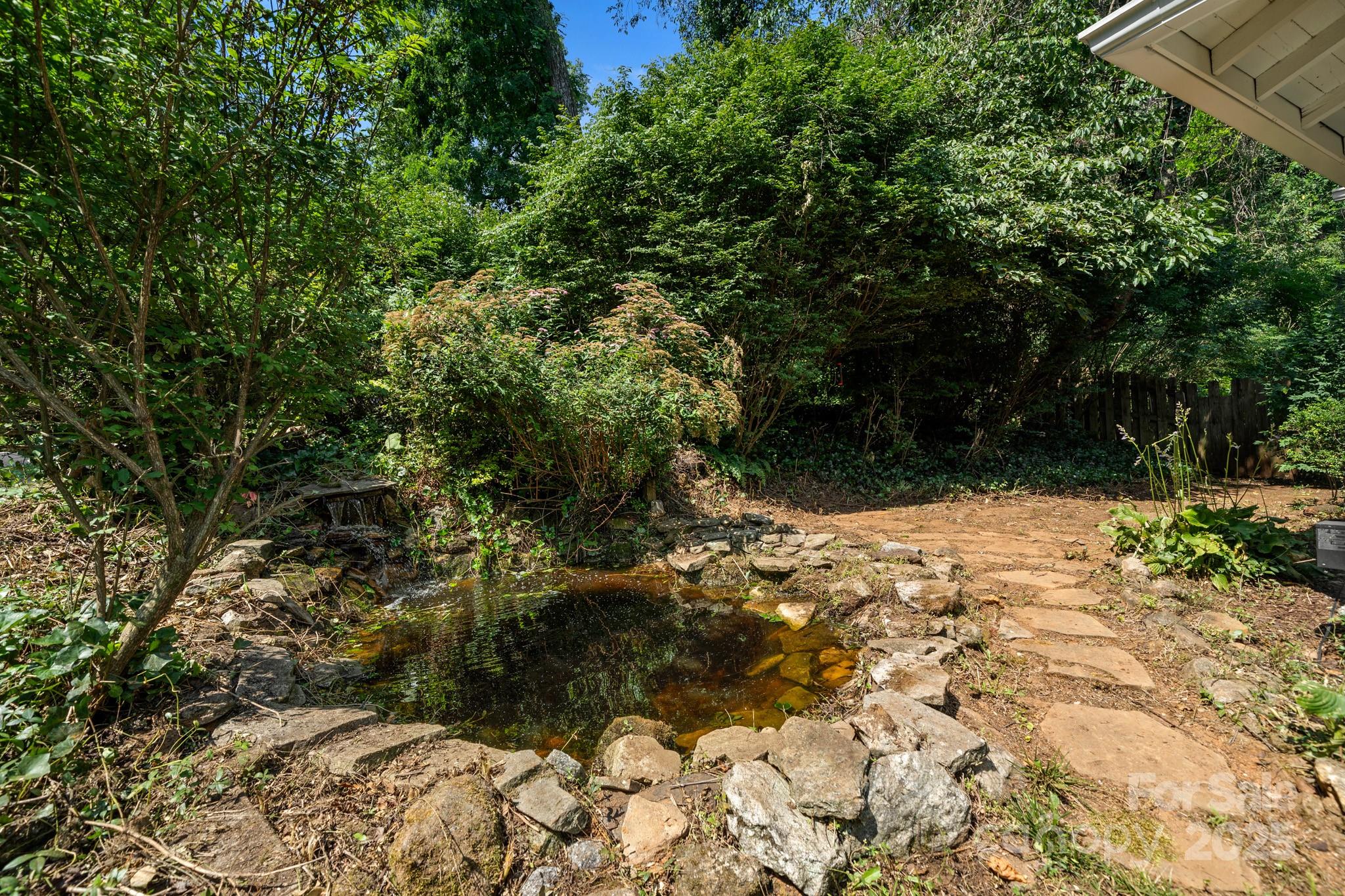 334 Greenville Street Saluda NC 28773