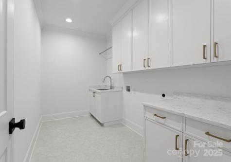 2921 Windsor Avenue Charlotte NC 28209