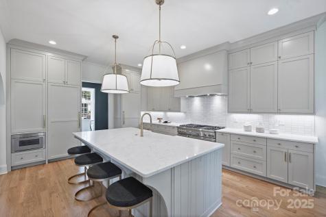 2921 Windsor Avenue Charlotte NC 28209