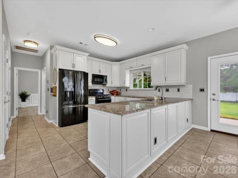 3416 Fairfax Woods Drive Matthews NC 28105
