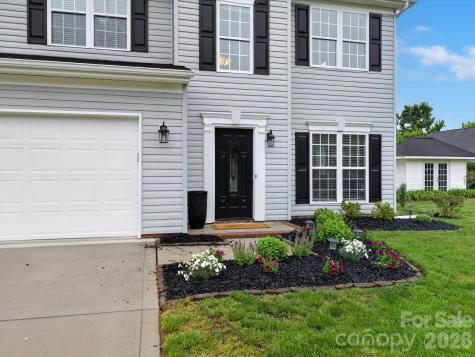 3416 Fairfax Woods Drive Matthews NC 28105