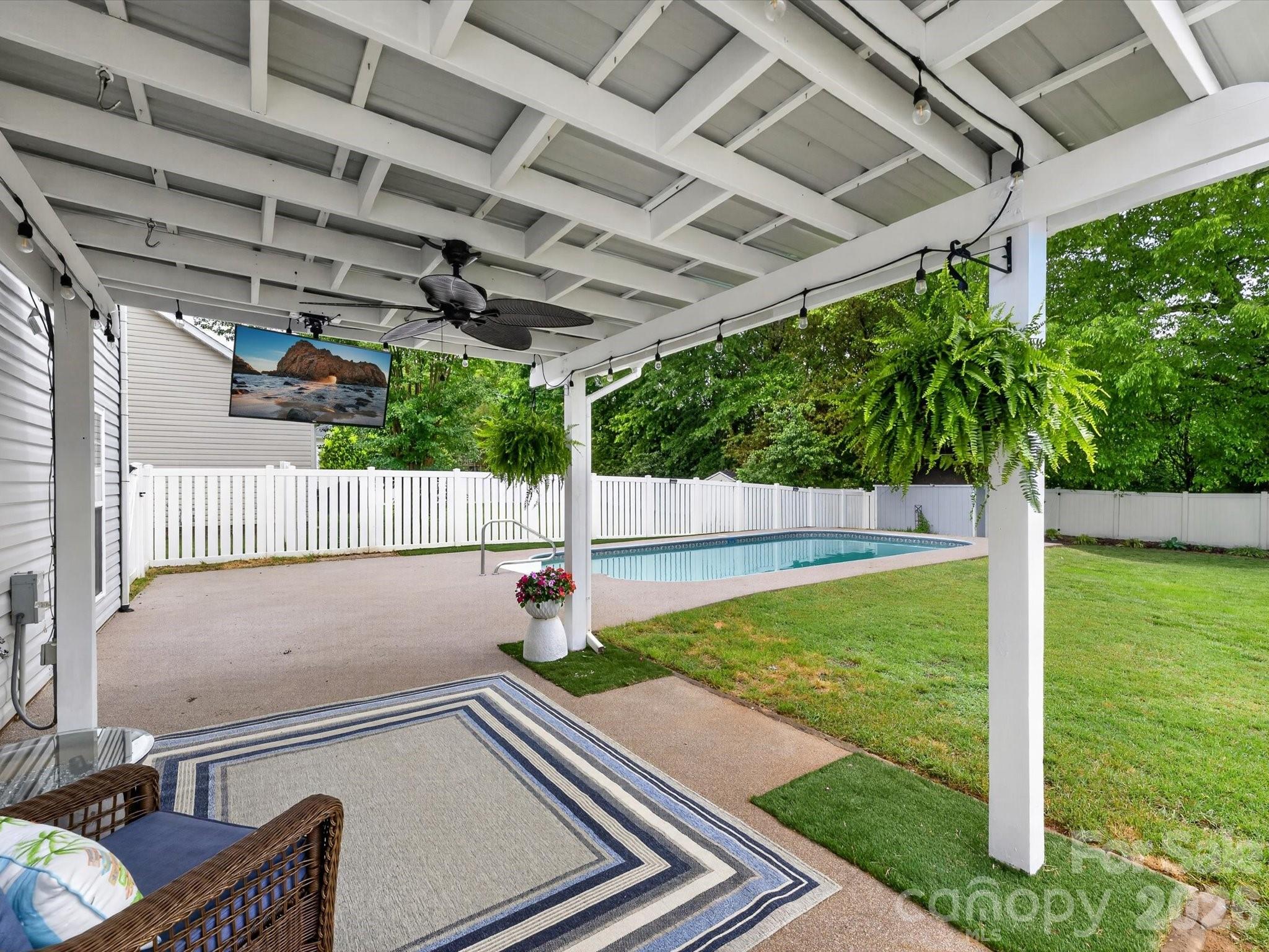 3416 Fairfax Woods Drive Matthews NC 28105