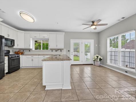 3416 Fairfax Woods Drive Matthews NC 28105