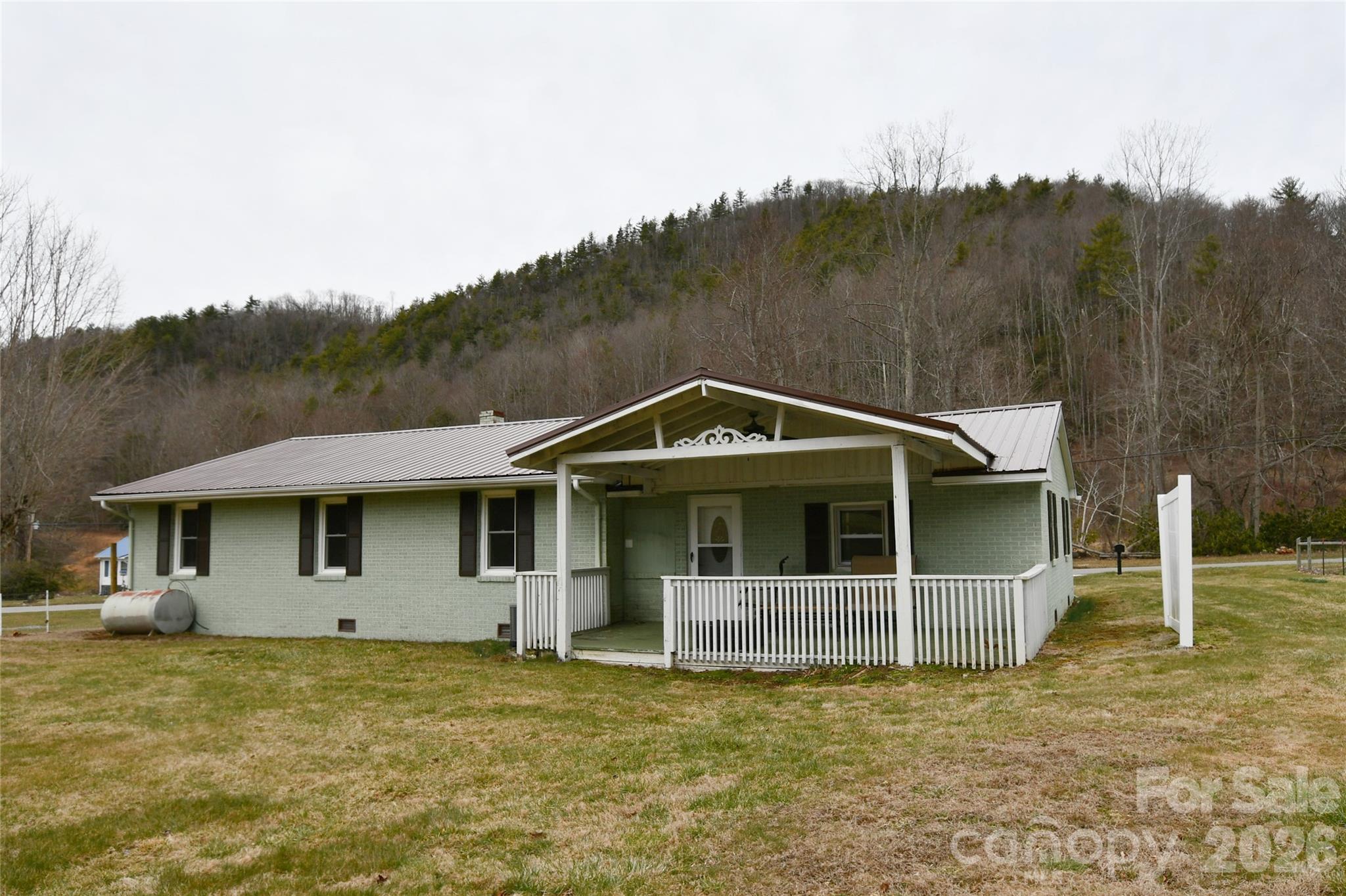 1650 Hughes Gap Road Bakersville NC 28705