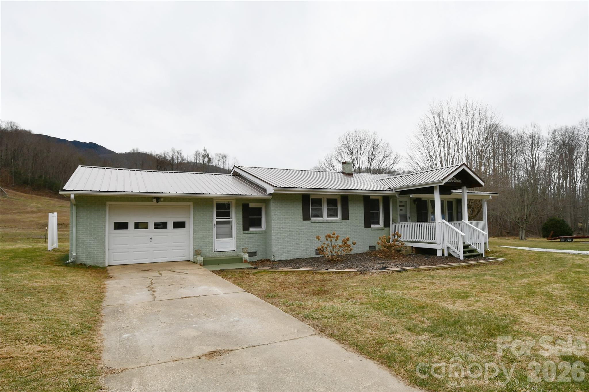 1650 Hughes Gap Road Bakersville NC 28705