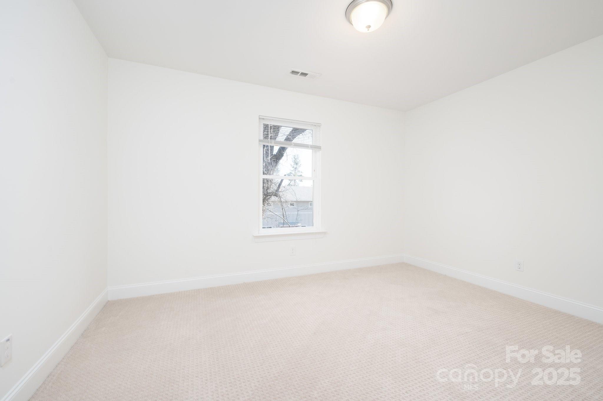 180 Hudson Street Asheville NC 28806