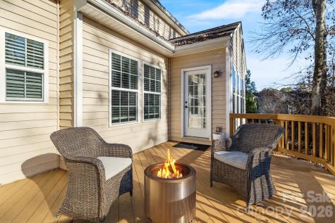 447 Leaf Arbor Court Lake Wylie SC 29710