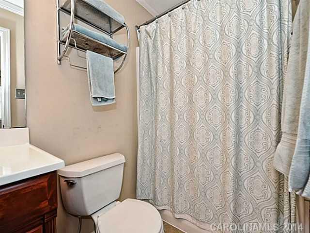 846 Brockbank Road Charlotte NC 28209