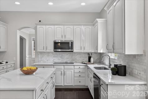 4936 Hawk Shadow Lane Charlotte NC 28277
