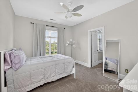 4936 Hawk Shadow Lane Charlotte NC 28277