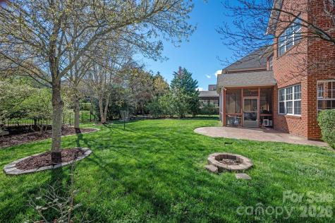 4936 Hawk Shadow Lane Charlotte NC 28277