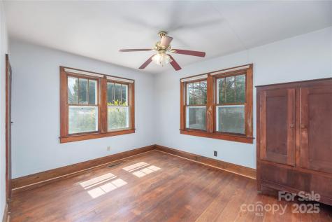 589 Pisgah Drive Canton NC 28716