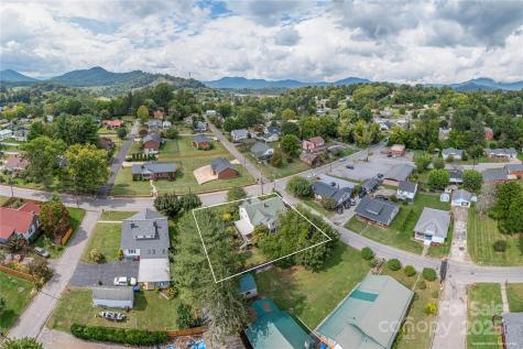 589 Pisgah Drive Canton NC 28716